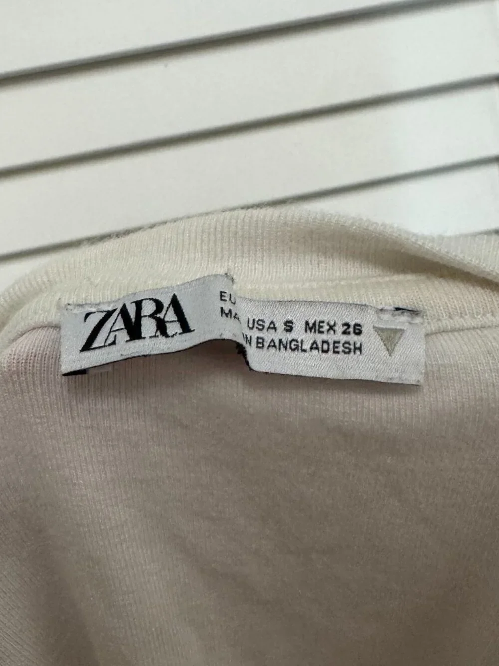 Zara White Long Sleeve Cropped Top